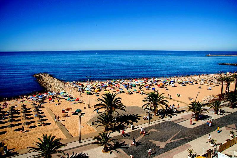 Quarteira Beach Bagian luar foto