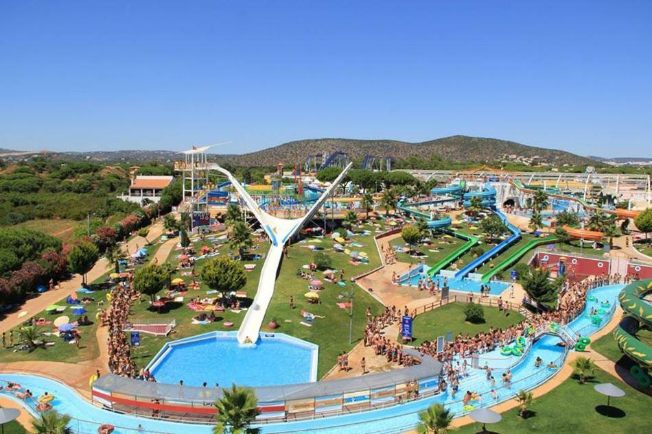 Quarteira Beach Bagian luar foto